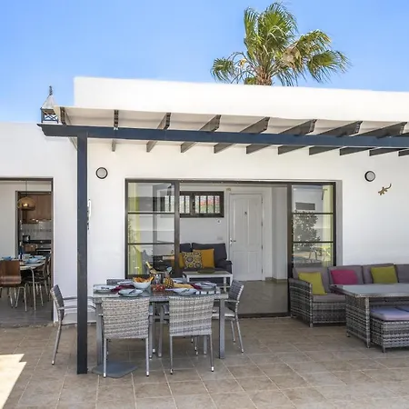 Willa Dulce Vista Costa Papagayo With Large Heated Private Pool & Air Conditioning *